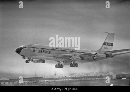 Air Force One, die am Ende des Staatsbesuchs von Präsident Eisenhower im Vereinigten Königreich vom Flughafen Heathrow abheben wird. 2nd. September 1959 Stockfoto