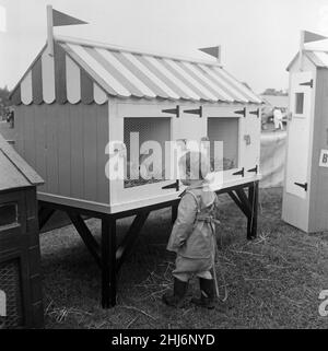 Daily Mirror Playpen auf der Altrincham Agriculture Show. Altrincham, Trafford, Greater Manchester. 23rd. Oktober 1957 Stockfoto