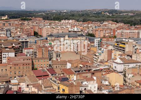 Dächer von lleida ein sonniger Sommertag Stockfoto