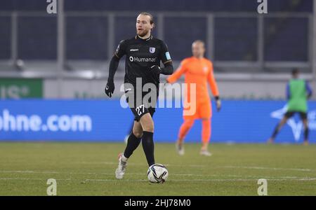 Duisburg, Deutschland. 26th Jan, 2022. firo: 01/26/2022 Fuvuball: Fußball: 3rd Bundesliga, Saison 2021/2022 MSV Duisburg - 1.FC Magdeburg 0:5 Individual Action, Korbinian Burger, FCM/dpa/Alamy Live News Stockfoto