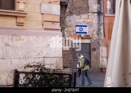 Rom, Italien. 27th Januar 2022. Blick auf das jüdische Ghetto von Rom (Bild: © Matteo Nardone/Pacific Press via ZUMA Press Wire) Quelle: ZUMA Press, Inc./Alamy Live News Stockfoto