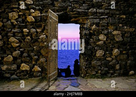 Sonnenuntergang in Porto Venere. Stockfoto