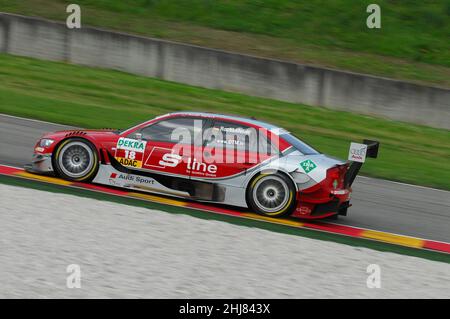 Mugello Circuit, Italien 2. Mai 2008: Mike Rockenfeller im Einsatz mit dem Audi A4 DTM 2007 des Team Rosberg beim DTM-Rennen auf dem Mugello Circuit. Stockfoto