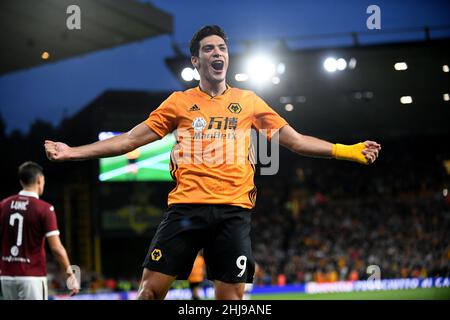 Wölfe Fußballspieler Raul Jimenez feiert sein Tor Wolverhampton Wanderers gegen Turin 29/08/2019 UEFA Europa League Play-Off Second Leg Stockfoto