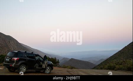 Ein Tal der schwindenden Hügel im Vleiland-Gebiet des Distrikts Laingsburg in Südafrika Stockfoto