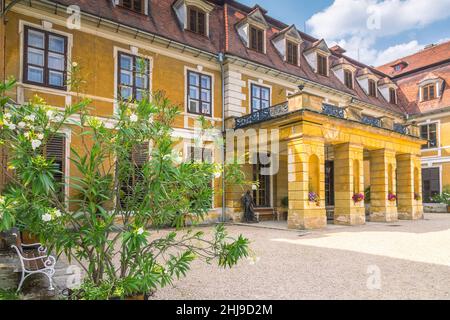 Schloss Rajec nad Svitavou. Klassizistisches Schloss im französischen Stil, nördlich der Stadt Brünn, Tschechien, Europa gebaut. Stockfoto