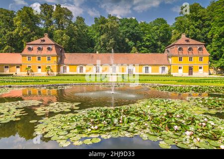 Schloss Rajec nad Svitavou. Klassizistisches Schloss im französischen Stil, nördlich der Stadt Brünn, Tschechien, Europa gebaut. Stockfoto