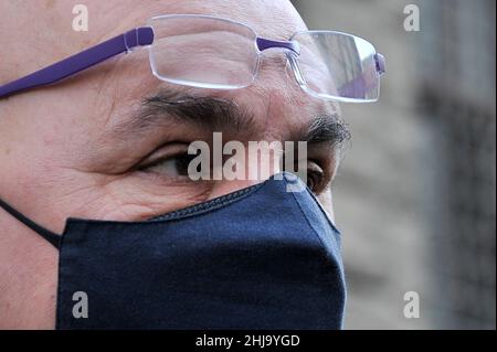 Guido Crosetto ehemaliges Mitglied der italienischen Abgeordnetenkammer, außerhalb des Montecitorio, während der Wahlen zum neuen Präsidenten der Italienischen Republik in Rom. Quelle: Vincenzo Izzo/Alamy Live News Stockfoto