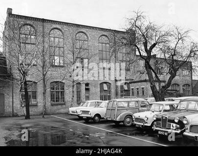 Coventry Technical College, in the Butts, Coventry, 21st. Februar 1964. Weitere Informationen:- das Coventry Technical College wurde 1935 eröffnet. Das ikonische Gebäude im klassischen Stil kostete nur £183.000. Es wurde City College Coventry in 2002 und fusionierte mit Tile Hill College. Stockfoto