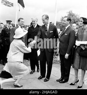 Seit der Geburt von William Shakespeare in Stratford-upon-Avon feiern wir 400 Jahre. Abgebildet ist Prinz Philip, Herzog von Edinburgh. 23rd. April 1964. Stockfoto