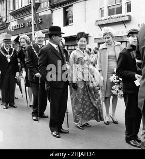 Seit der Geburt von William Shakespeare in Stratford-upon-Avon feiern wir 400 Jahre. Die Prozession findet statt. 23rd. April 1964. Stockfoto