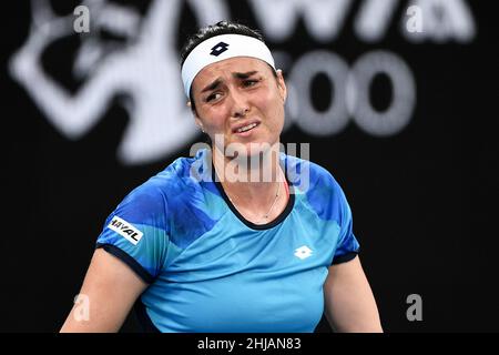 Sydney, Australien, 13. Januar 2022. Ons Jabeur aus Tunesien zeigt Emotionen beim Sydney Classic Tennis Spiel zwischen Ons Jabeur aus Tunesien und Anet Kontaveit aus Estland. Quelle: Steven Markham/Speed Media/Alamy Live News Stockfoto