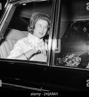 Prinzessin Alexandra von Kent besucht das Florence Nightingale House, Cromwell Road, London. 4th. Juni 1962. Stockfoto