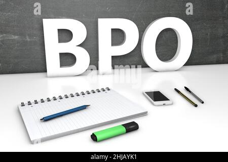 BPO - Business Process Outsourcing - Textkonzept mit Tafel, Notizbuch, Stiften und Mobiltelefon. 3D Darstellung rendern. Stockfoto