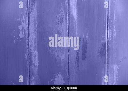 Holzhintergrund in der Farbe von 2022 gemalt. Stockfoto