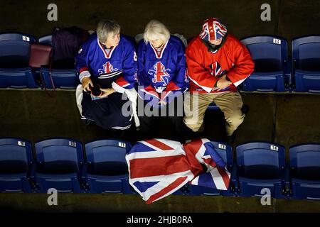 Aktenfoto vom 07-10-2021 von Einer allgemeinen Ansicht der britischen Fans. 24 - das werden die Olympischen Winterspiele 24th sein - die Veranstaltung fand erstmals 1924 in Chamonix, Frankreich, statt. Ausgabedatum: Freitag, 28. Januar 2022. Stockfoto