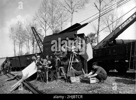 La Bataille du Rail Jahr: 1946 Frankreich Regie: René Clément René Clément Drehbild Palme d'Or Cannes 1946 Frankreich Stockfoto