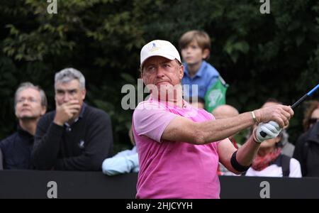 SAINT NOM LA BRETECHE, FRANKREICH, 4. OKTOBER 2013 : Golfer in Aktion bei der Sevriano Ballesteros Trophäe 2013 Stockfoto