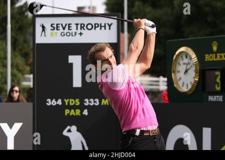 SAINT NOM LA BRETECHE, FRANKREICH, 4. OKTOBER 2013 : Golfer in Aktion bei der Sevriano Ballesteros Trophäe 2013 Stockfoto