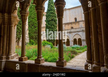 Kloster der Abtei Poblet, Reial Monestir de Santa Maria de Poblet, Katalonien, Spanien. Es handelt sich um ein Zisterzienserkloster, das 1151 gegründet wurde und sich am f Stockfoto