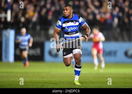 Bath, Großbritannien. 28th Januar 2022. Semsa Rokoduguni von Bath Rugby während des Rugby-Spiels der Gallagher Premiership zwischen Bath Rugby und Harlekins am Recreation Ground, Bath, Großbritannien, am 28. Januar 2022. Foto von Scott Boulton. Nur zur redaktionellen Verwendung, Lizenz für kommerzielle Nutzung erforderlich. Keine Verwendung bei Wetten, Spielen oder Veröffentlichungen einzelner Clubs/Vereine/Spieler. Kredit: UK Sports Pics Ltd/Alamy Live Nachrichten Stockfoto
