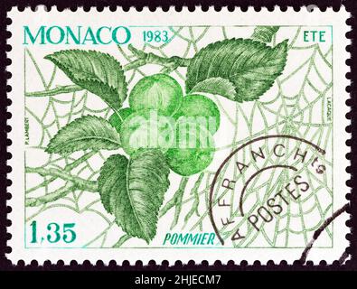 MONACO - UM 1983: Eine in Monaco gedruckte Briefmarke aus der Ausgabe 'die vier Jahreszeiten des Apfelbaums' zeigt den Sommer, um 1983. Stockfoto