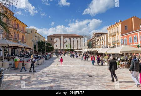 Plateia Syntagmatos (Platz Der Verfassung), Nafplio, Griechenland. Stockfoto