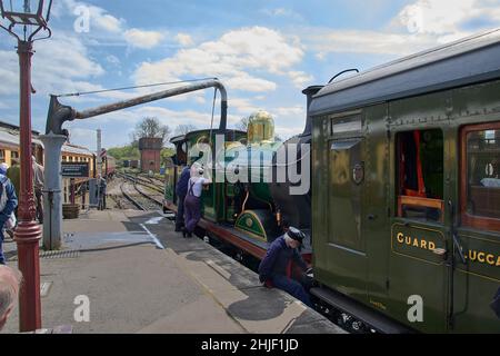 H-Lokomotive Nr. 263 in Acton auf der Bluebell Railway Stockfoto