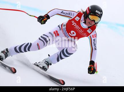 Garmisch Partenkirchen, Deutschland. 29th Januar 2022. Alpinski: WM, Abfahrt, Frauen. Kira Weidle aus Deutschland fährt Ski auf der Kandahar. Quelle: Karl-Josef Hildenbrand/dpa/Alamy Live News Stockfoto