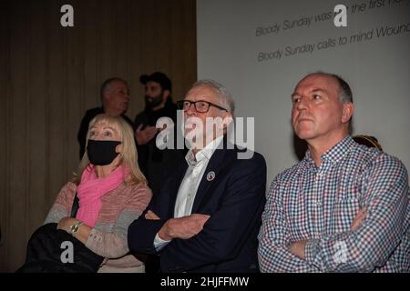 9th Januar 2022. Museum of Free Derry, Derry, Jeremy Corbyn kommt zum 50th. Jahrestag des Blutigen Sonntags Kredit: Bonzo/Alamy Live News Stockfoto