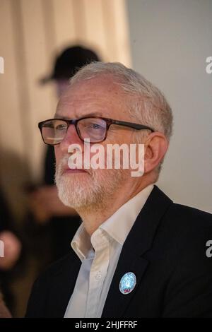 9th Januar 2022. Museum of Free Derry, Derry, Jeremy Corbyn kommt zum 50th. Jahrestag des Blutigen Sonntags Kredit: Bonzo/Alamy Live News Stockfoto