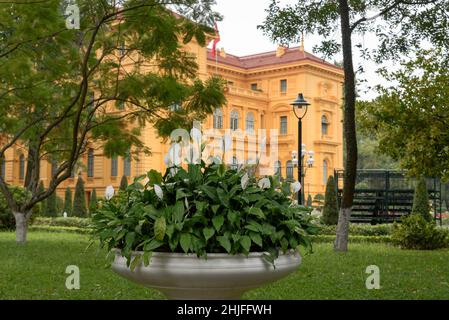 Präsidentenpalast aus französischer Zeit in Hanoi, Vietnam, Südostasien Stockfoto