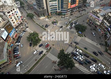 Dhaka, Bangladesch. 28th Januar 2022. Luftaufnahme des Gulshan-Kreises in Dhaka City, Bangladesch. (Foto von MD Manik/SOPA Images/Sipa USA) Quelle: SIPA USA/Alamy Live News Stockfoto