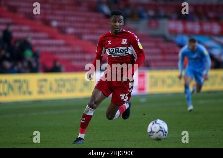 MIDDLESBROUGH, GROSSBRITANNIEN. JAN 29th Middlesbroughs Isaiah Jones während des Sky Bet Championship-Spiels zwischen Middlesbrough und Coventry City im Riverside Stadium, Middlesbrough, am Samstag, den 29th. Januar 2022. (Kredit: Michael Driver | MI News ) Kredit: MI Nachrichten & Sport /Alamy Live News Stockfoto