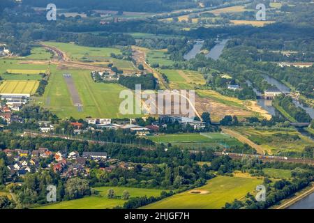 Luftaufnahme, Flugplatz Hamm-Lippewiesen, Lippeaue, Hamm-Schleuse, Lippe, Datteln-Hamm-Kanal, Baustelle für Schutzdamm bei Ju Stockfoto