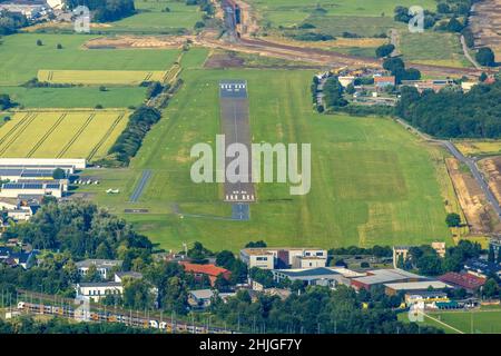 Luftaufnahme, Flugplatz Hamm-Lippewiesen, Heessen, Hamm, Ruhrgebiet, Nordrhein-Westfalen, Deutschland, DE, Europa, Flugemissionen, flughafen, Aircraf Stockfoto