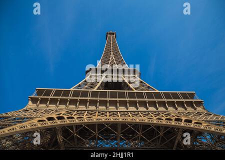 Romantische Träume am Eiffelturm. Stockfoto