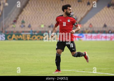Kamerun, Yaounde, Januar 30 2022 - Mohamed Salah aus Ägypten während des Africa Cup of Nations - Play offs - Viertelfinalspiel zwischen Ägypten und Marokko im Stade Ahmadou Ahidjo, Yaounde, Kamerun, 30/01/2022. Foto SF Credit: Sebo47/Alamy Live News Stockfoto