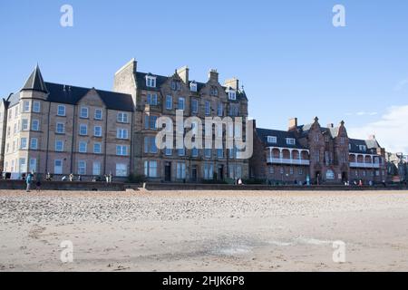 Blick auf die Promenade am Portobello Beach in Edinburgh, Schottland in Großbritannien Stockfoto