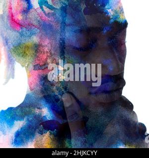 Ein Porträt eines Mannes kombiniert mit farbenfroher Aquarellmalerei. Paintographie. Stockfoto