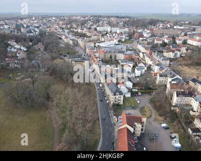 Altenburg, Deutschland. 28th Januar 2022. Die Altstadt. (Mit einer Drohne aufgenommen) Quelle: Bodo Schackow/dpa-Zentralbild/dpa/Alamy Live News Stockfoto