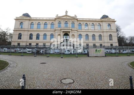 Altenburg, Deutschland. 28th Januar 2022. Das Lindenau Museum. Quelle: Bodo Schackow/dpa-Zentralbild/dpa/Alamy Live News Stockfoto