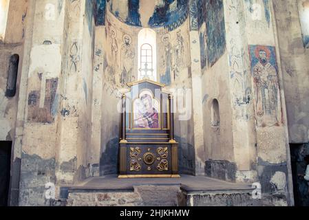 Akdamar Insel, Van, Türkei - Februar 2020: Akdamar Insel und Surpkirche Akdamar Kirche ist ein wichtiger religiöser Ort für das armenische Volk Stockfoto