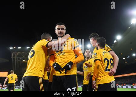 Wölfe Fußballspieler Romain Saiss feiert sein Ziel Wolverhampton Wanderers gegen West Ham im Molineux Stadium 29/01/2019 - English Premier League Stockfoto