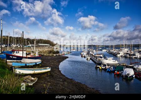 Ein kleiner Hafen in Mylor bei Falmouth an der Cornish Coast Stockfoto