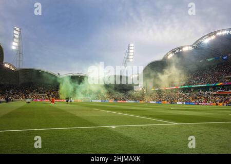 Melbourne, Victoria, Australien. 27th Januar 2022. MELBOURNE, AUSTRALIEN - 27. JANUAR: Publikumsstimmung beim Qualifikationsspiel Australien gegen Vietnam im Melbourne Rectangular Stadium am 27. Januar 2022 in Melbourne, Australien. (Bild: © Chris Putnam/ZUMA Press Wire) Stockfoto