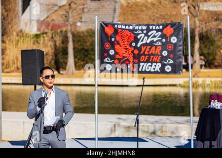 Oklahoma, JAN 29 2022 - Sonnenansicht des Lunar New Year Festivals Stockfoto