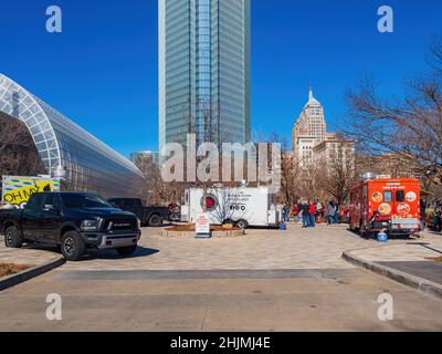 Oklahoma, 29 2022. JANUAR - Sonnensicht auf den Food Truck beim Lunar New Year Festival Stockfoto