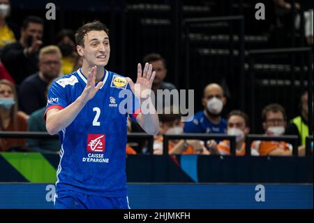 Budapest, Ungarn, 30th. Januar 2022. Yannis Lenne aus Frankreich reagiert während des EHF-EM-2022-Match der Männer mit Platz 3rd zwischen Frankreich und Dänemark in Budapest, Ungarn. 30. Januar 2022. Kredit: Nikola Krstic/Alamy Stockfoto