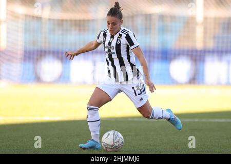 Lecco, Italien, 30th. Januar 2022. Lisa Boattin von Juventus beim Coppa Italia Femminile-Spiel im Stadio Mario Rigamonti, Lecco. Bildnachweis sollte lauten: Jonathan Moscrop / Sportimage Stockfoto